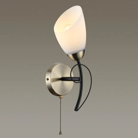 Бра Lumion 4592/1W ELIANA